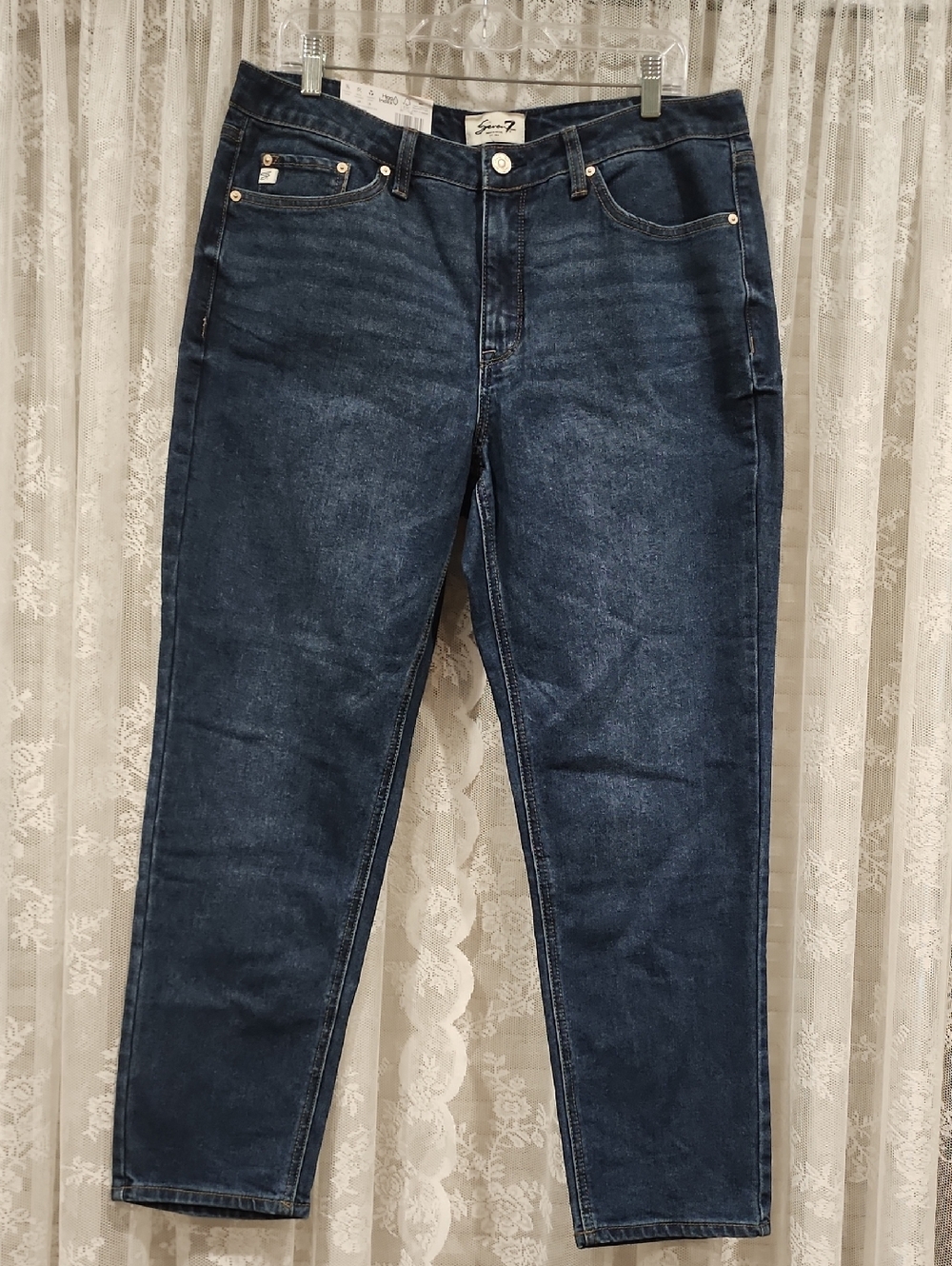 NWT SEVEN7 "90's STRAIGHT" JEANS
